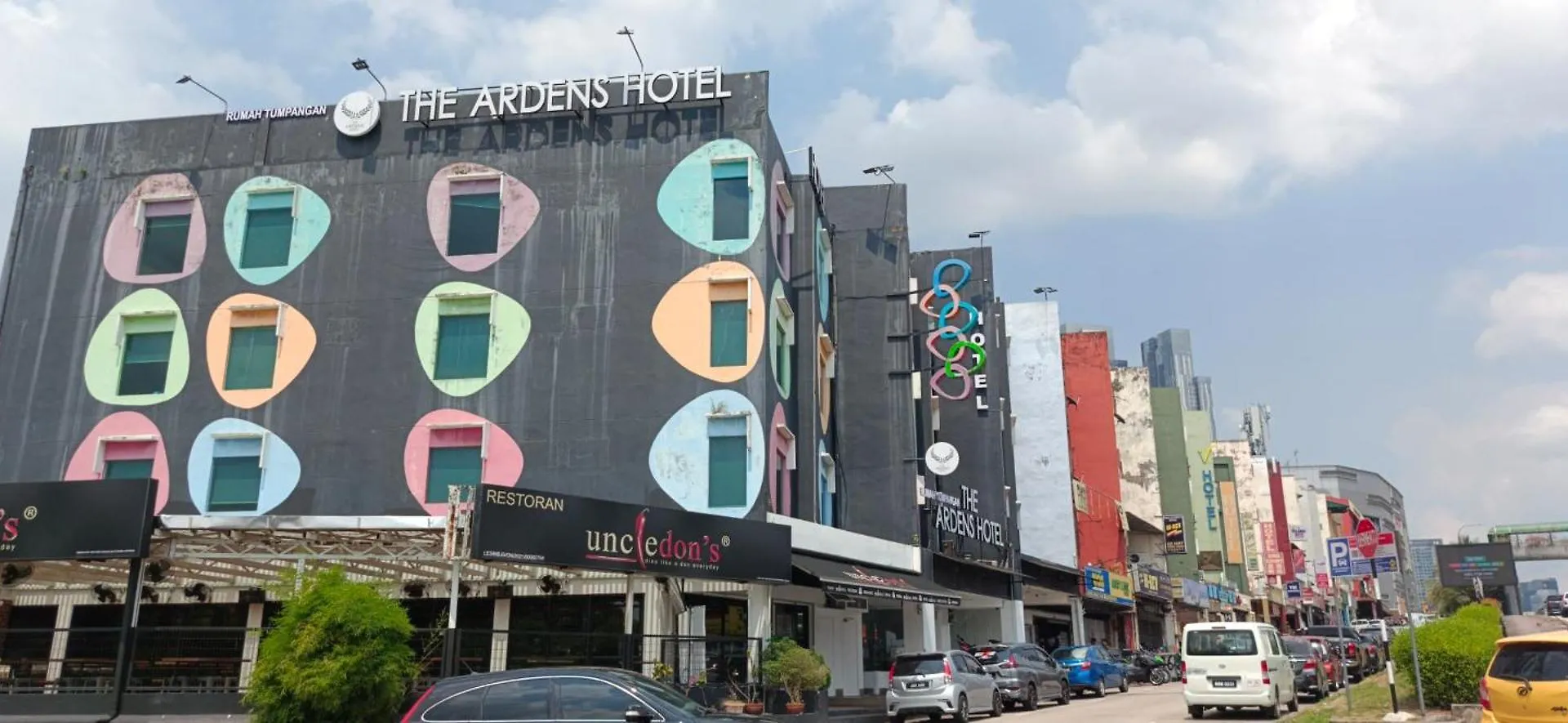 The Ardens Hotel - Taman Pelangi, Jb - Formerly Known As Bliss Hotel Johor Bahru