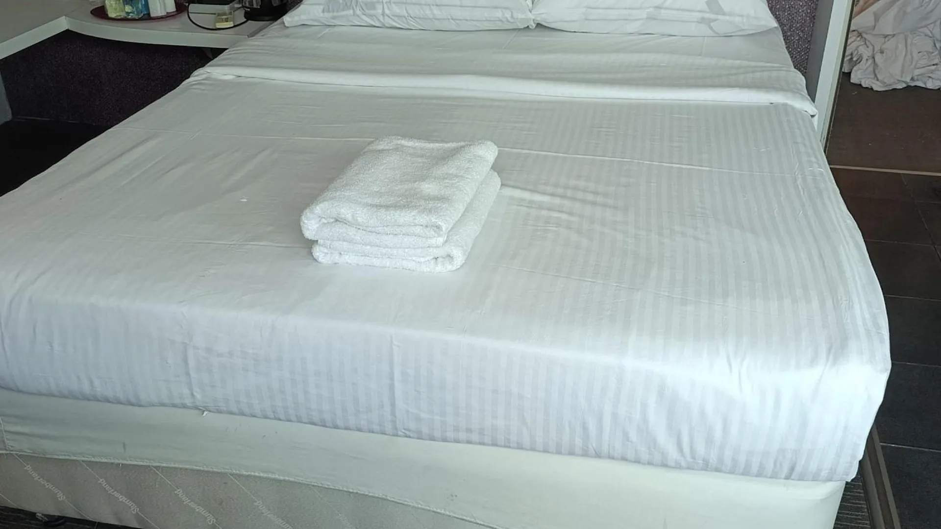 The Ardens Hotel - Taman Pelangi, Jb - Formerly Known As Bliss Hotel Johor Bahru